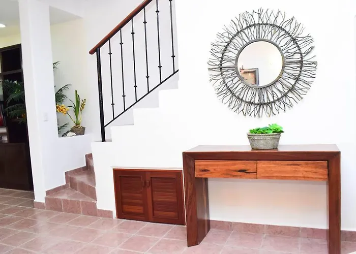 Villa Familiar En Exclusivo Playacar *
