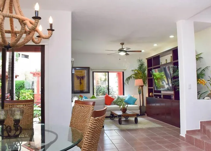 Villa Familiar En Exclusivo Playacar *
