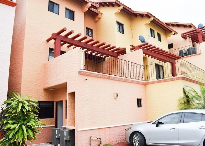 Villa Familiar En Exclusivo Playacar *